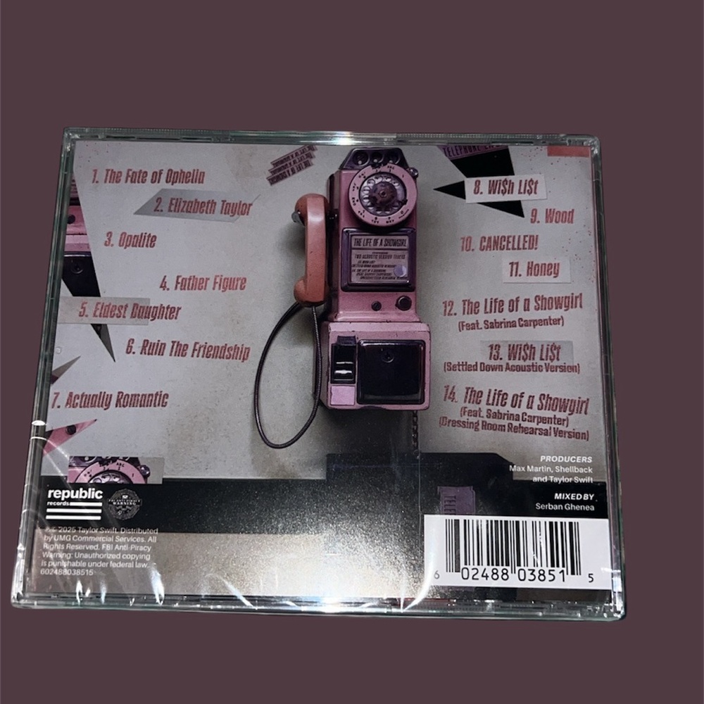 Taylor Swift - The Life of Showgirl (Dressing Room Rehearsal Version) CD ♥️ - Picture 2 of 3